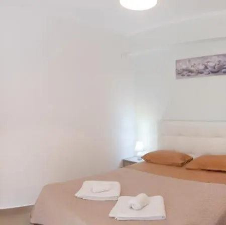 Apartament Panorama Apolpaina